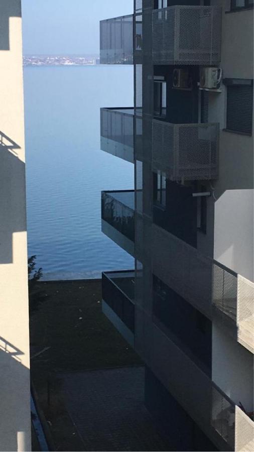 Sea Escape Apartment Мамая Экстерьер фото